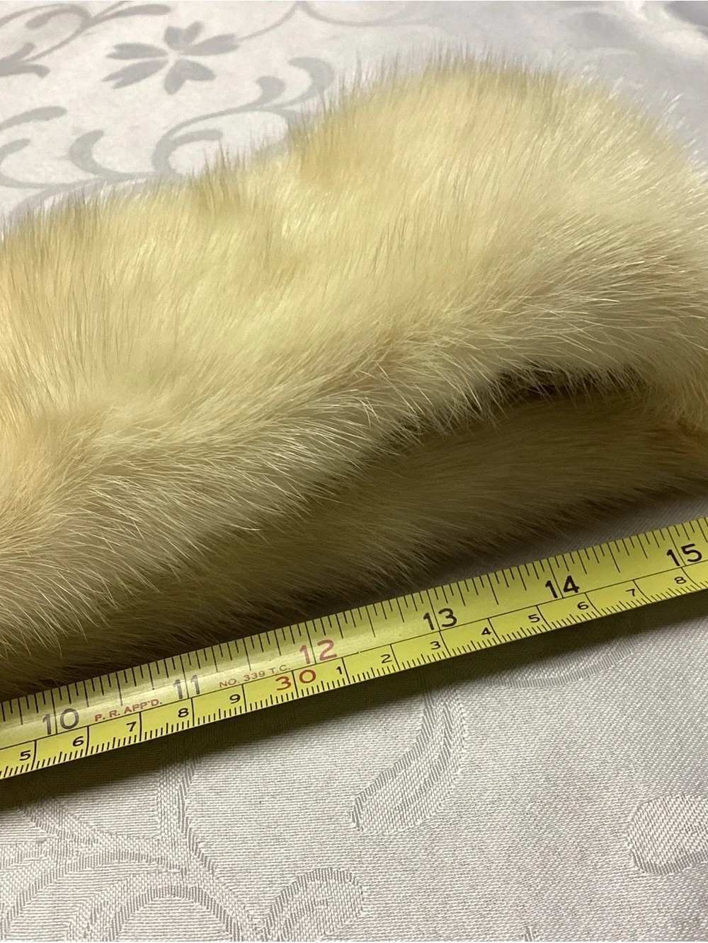 Cream REAL Fur ScarfCOLLAR wrap.